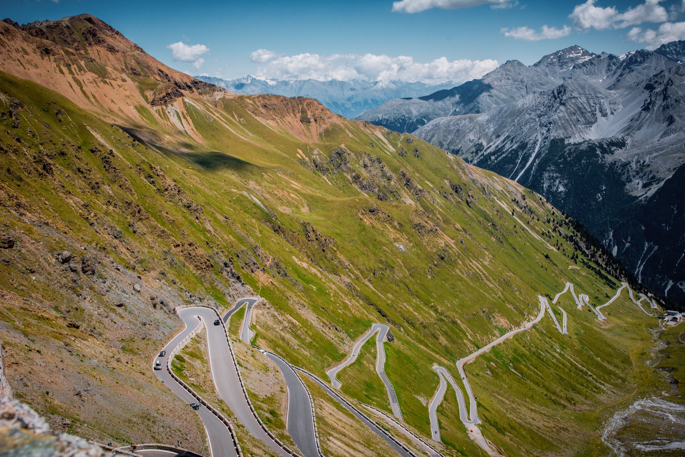 Les lacets du col du Stelvio, vus d'en haut